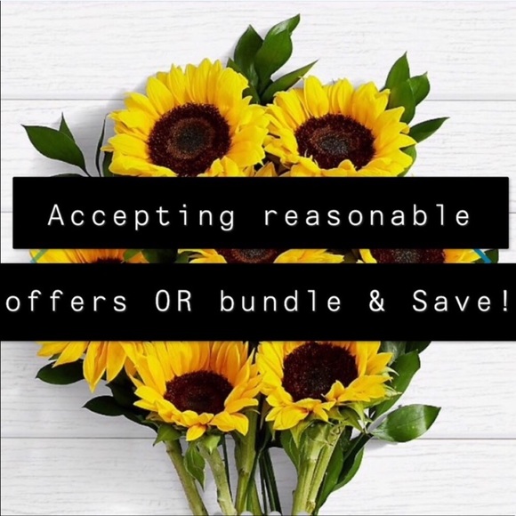 Meet the Posh - Picture 2 of 2